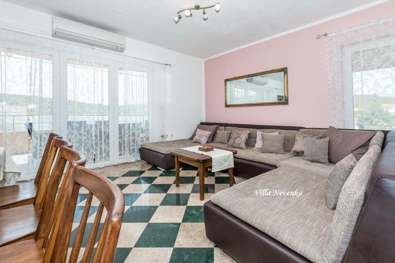 Apartments Villa Nevenka Rogoznica  Luaran gambar