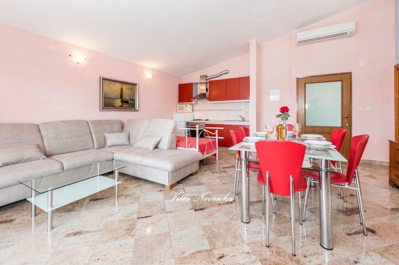 Apartments Villa Nevenka Rogoznica  Luaran gambar