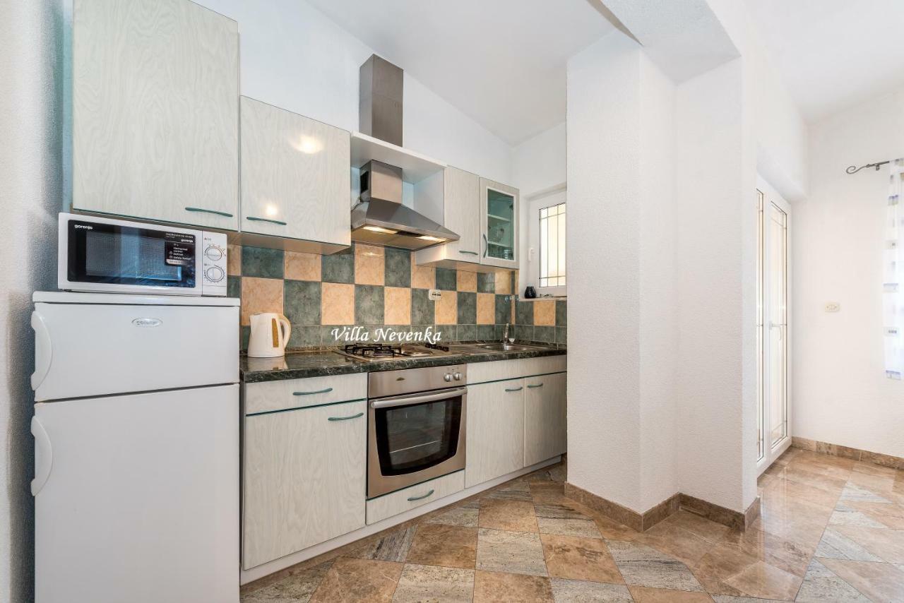Apartments Villa Nevenka Rogoznica  Luaran gambar